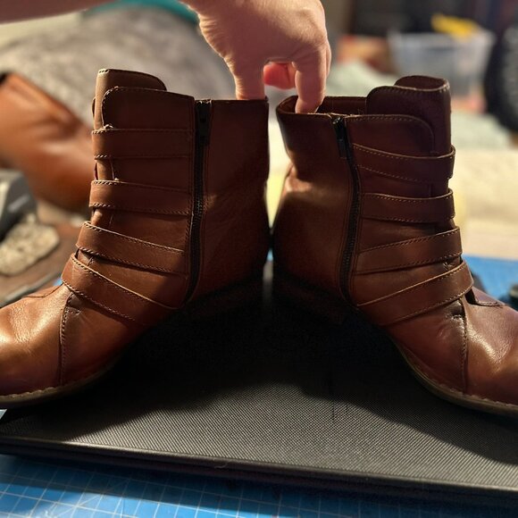 Born Womens Cardi Ankle Boot Brown Size 11 - Picture 4 of 7